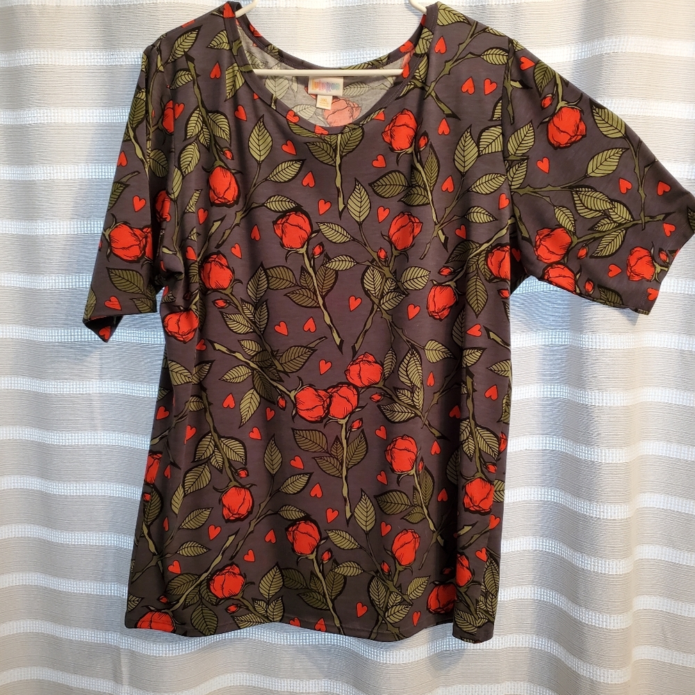 Lula Roe Valentines Shirt
